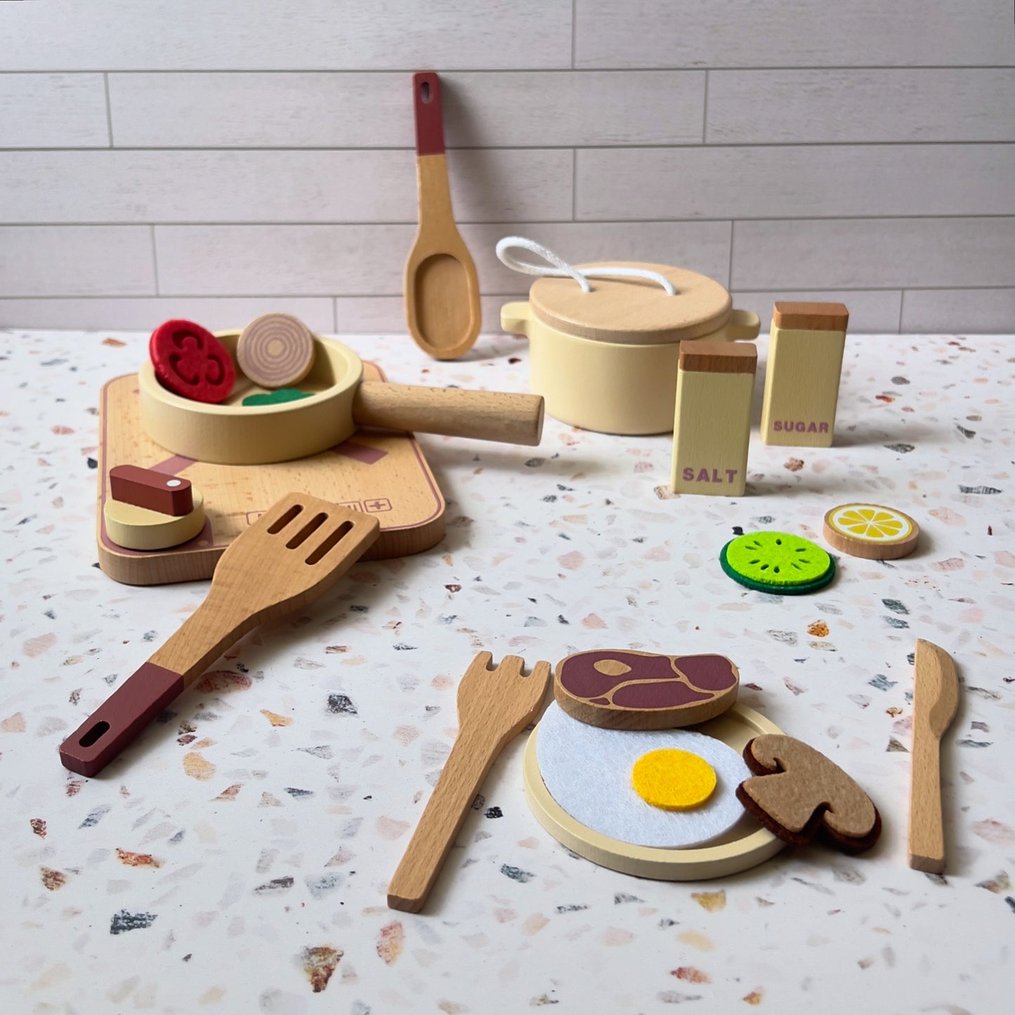 Set de cocina de madera